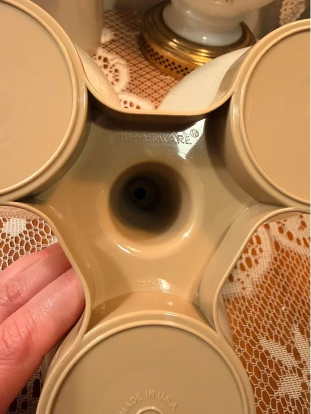 Vintage Tupperware 3 Bowl Condiment Caddy Carousel Tan Beige No Utensils